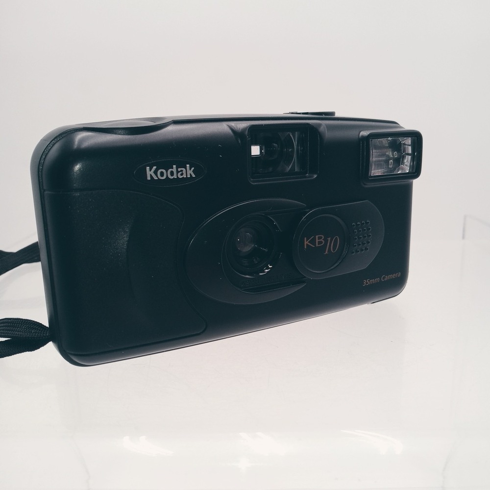 Kodak KB10 Point & Shoot Compact Film Camera 35mm Powers Up With Carrying Case - Picture 2 of 16